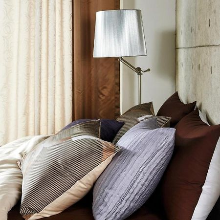 Guest Room 卢坎 外观 照片